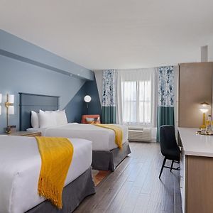 Standard Room Two Queen Beds